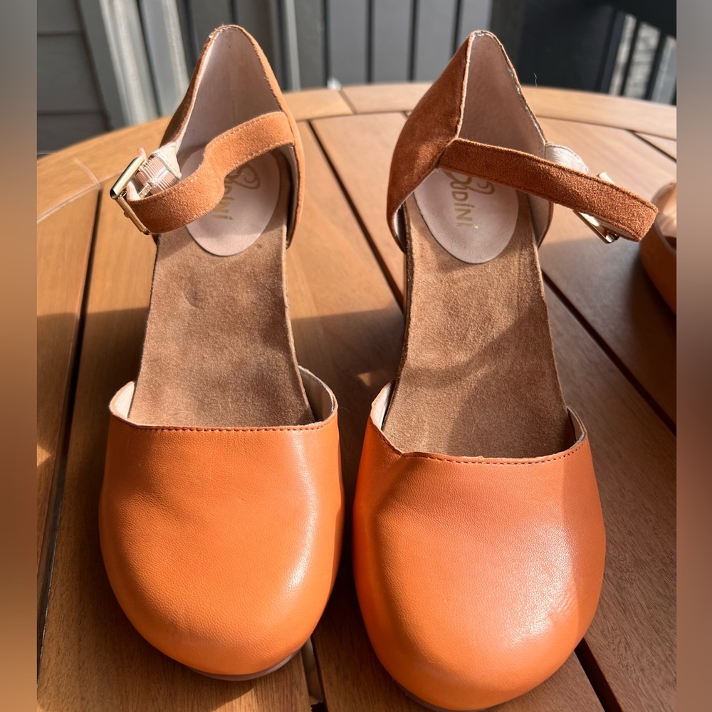 NEW Sudini Cam Marigold leather shoes